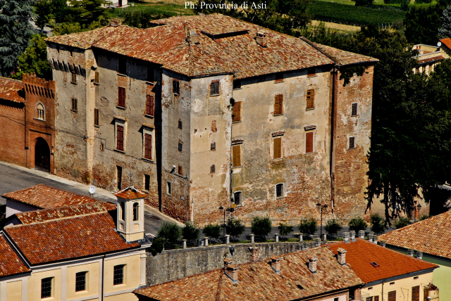 Castello dei Conti Asinari (1)